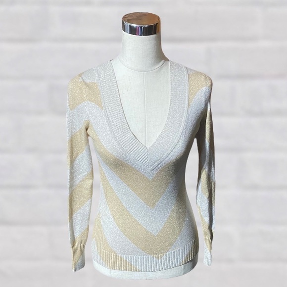 Express XS Gold Sparkle Two Tone Chevron Sweater - Picture 4 of 6